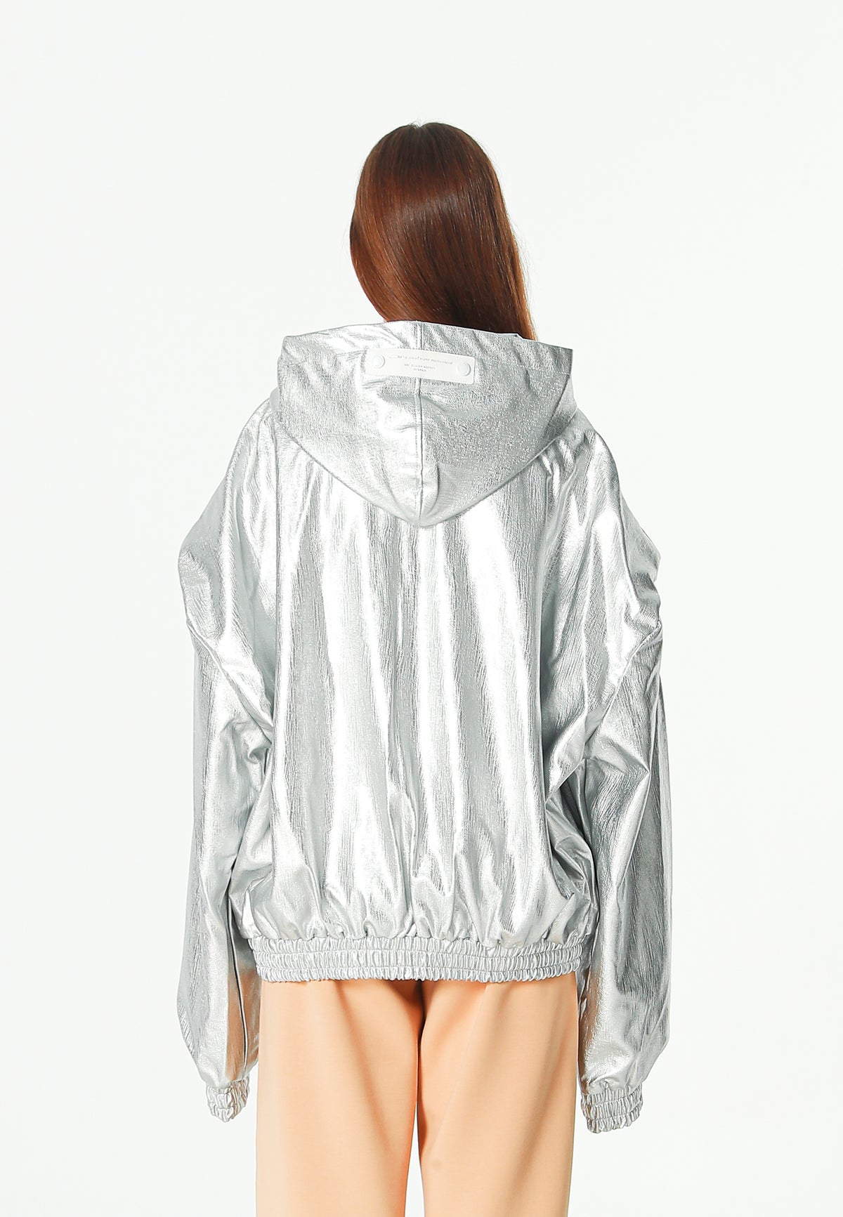 Chaqueta Bomber efecto piel con capucha y hombreras | MWM [PS_COLORS:SILVER]