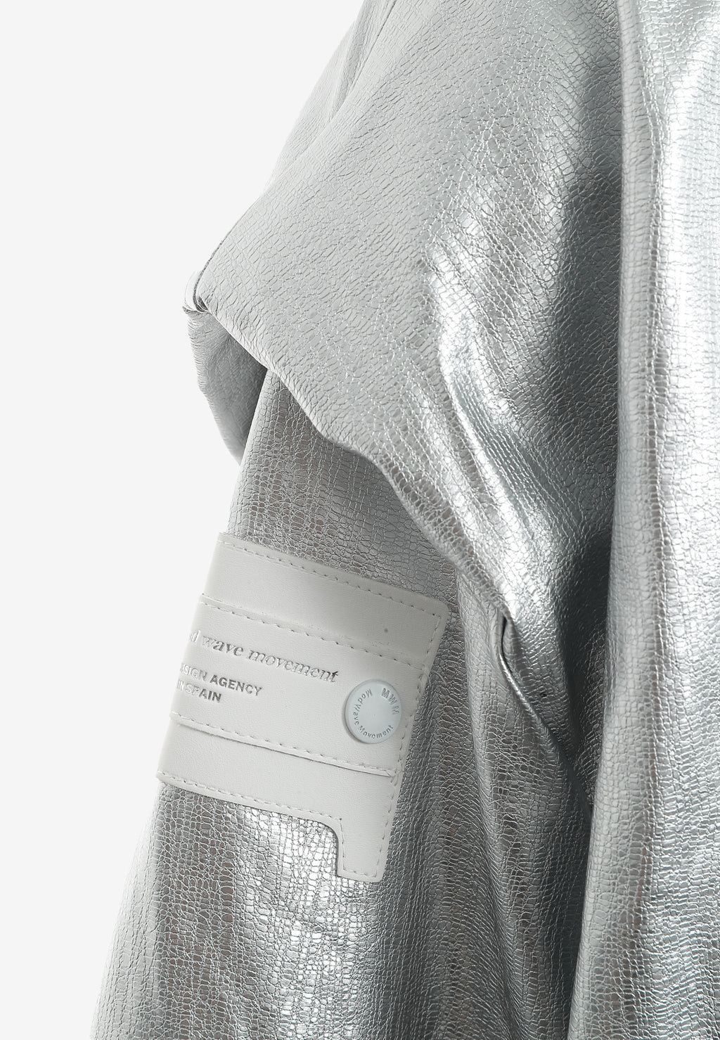 Chaqueta Bomber efecto piel con capucha y hombreras | MWM [PS_COLORS:SILVER]