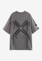 Camiseta Relaxed Fit con manga caída y X de cordones cruzados | MWM [PS_COLORS:GREY]