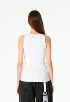 Top de mujer TEDDY ajustado de tirantes con parche Teddy de peluche en el frontal | MWM [PS_COLORS:WHITE]