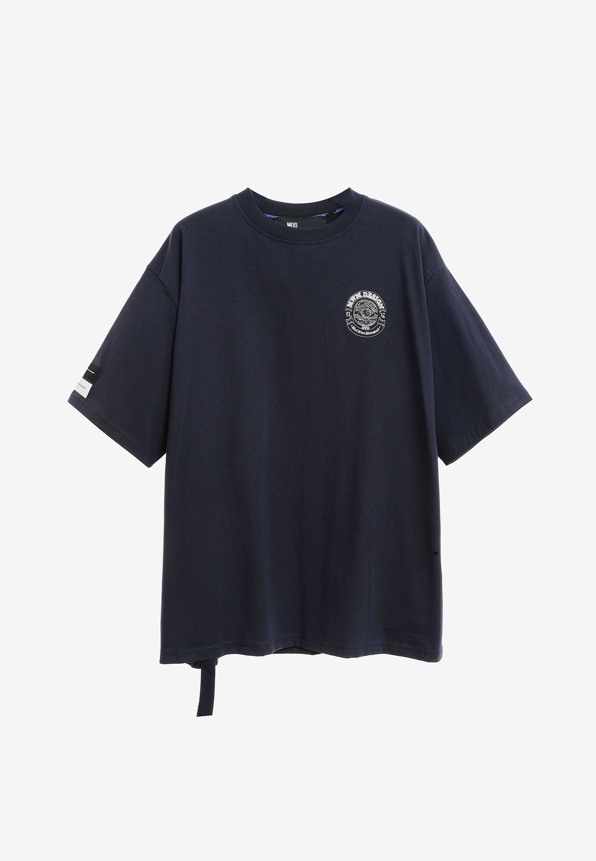 Camiseta de corte regular con motivo Eye MWM bordado en pecho y espalda | MWM [PS_COLORS:BLUE]