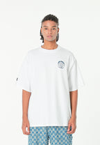 Camiseta de corte regular con motivo Eye MWM bordado en pecho y espalda | MWM [PS_COLORS:WHITE]