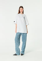 Camiseta de corte regular con motivo Eye MWM bordado en pecho y espalda | MWM [PS_COLORS:WHITE]