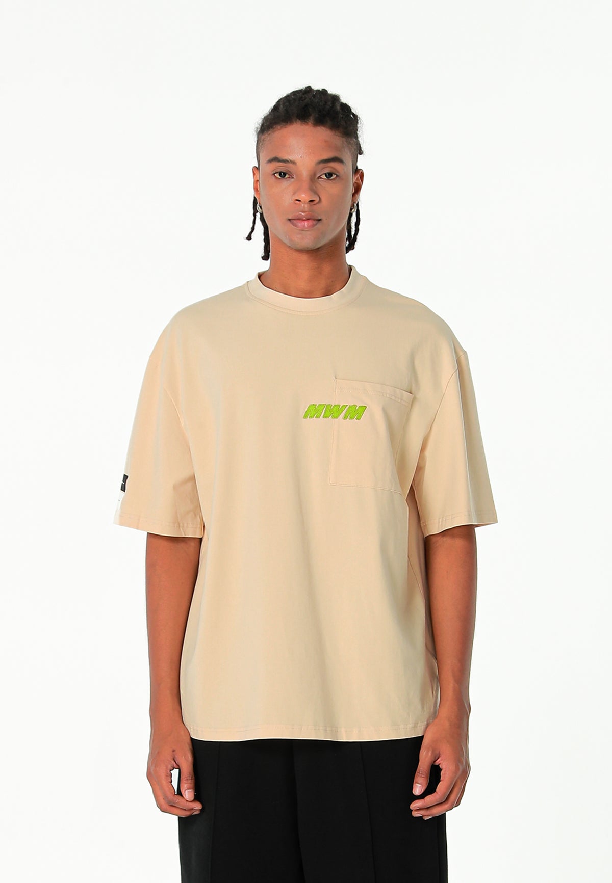 Camiseta oversize Vanguard Dogs Faces con print de bulldog en la espalda | MWM [PS_COLORS:UNASSIGNED]