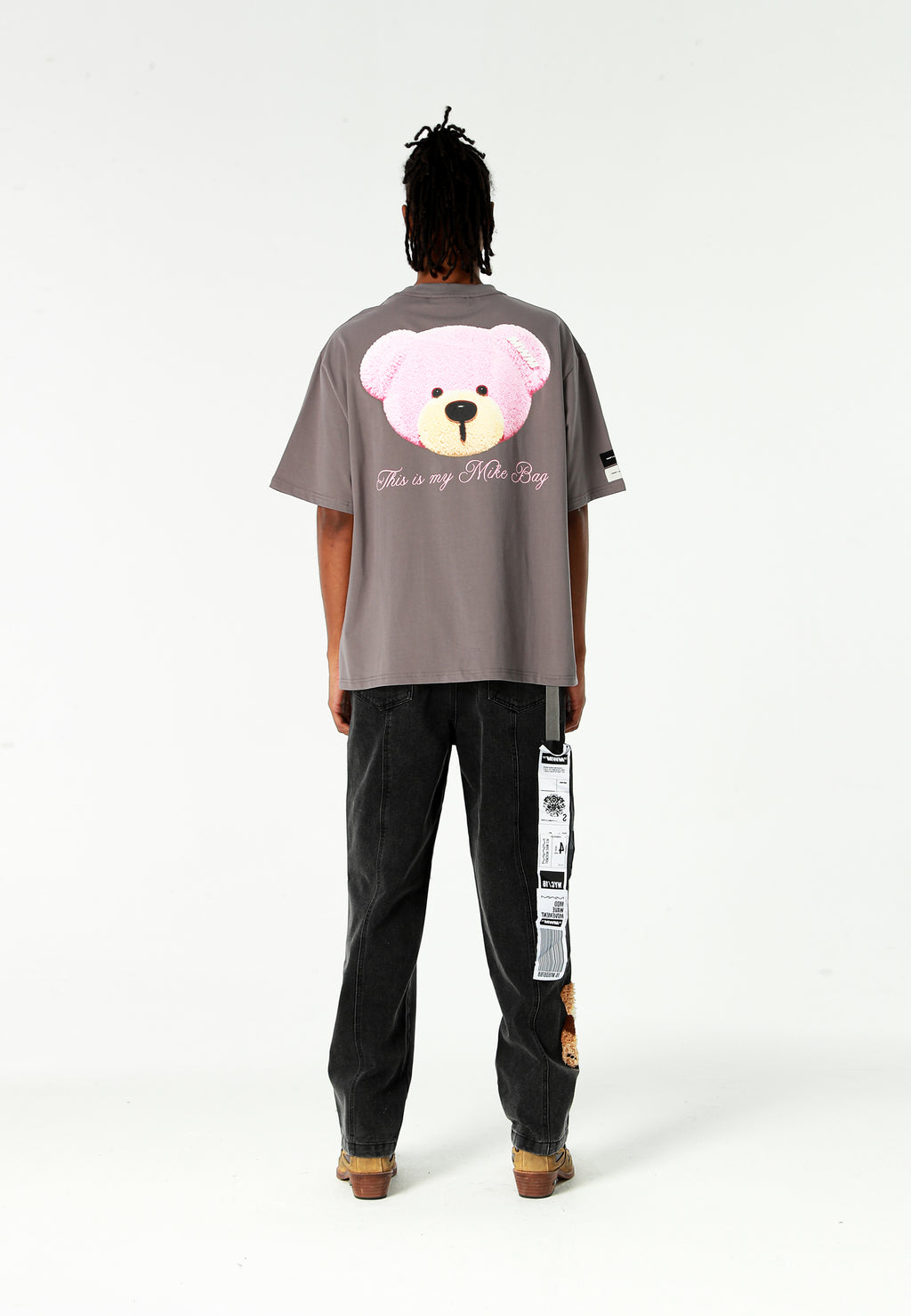 Camiseta TEDDY Mike Bag de corte regular con print en pecho y espalda | MWM [PS_COLORS:GREY]