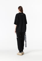 Camiseta Wings de corte relajado con parches Mini Wings en las mangas | MWM [PS_COLORS:BLACK]