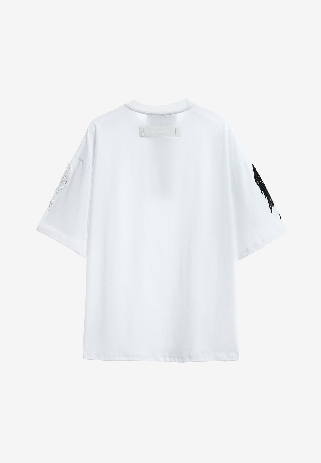 Camiseta Wings de corte relajado con parches Mini Wings en las mangas | MWM [PS_COLORS:WHITE]