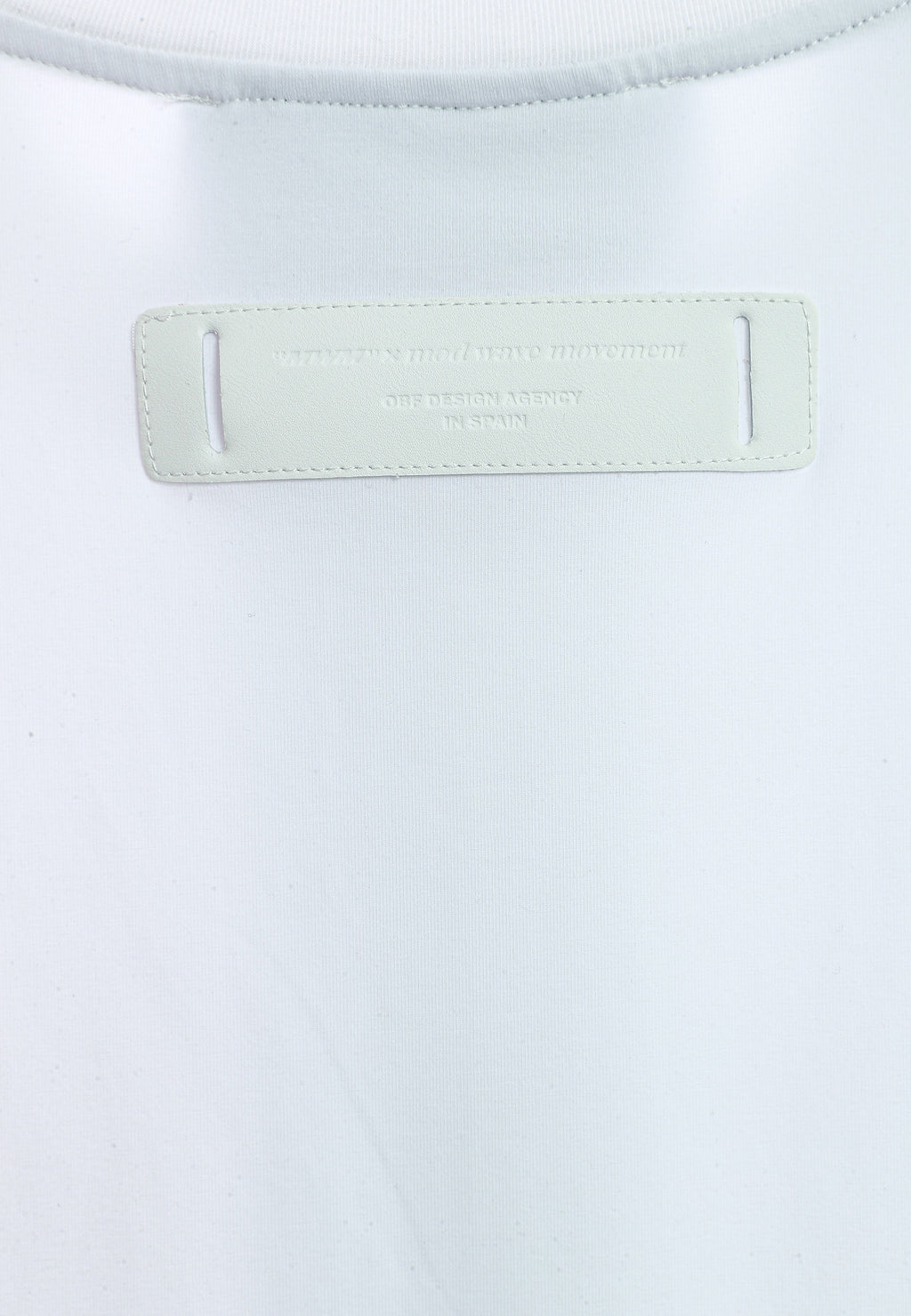 Camiseta Wings de corte relajado con parches Mini Wings en las mangas | MWM [PS_COLORS:WHITE]