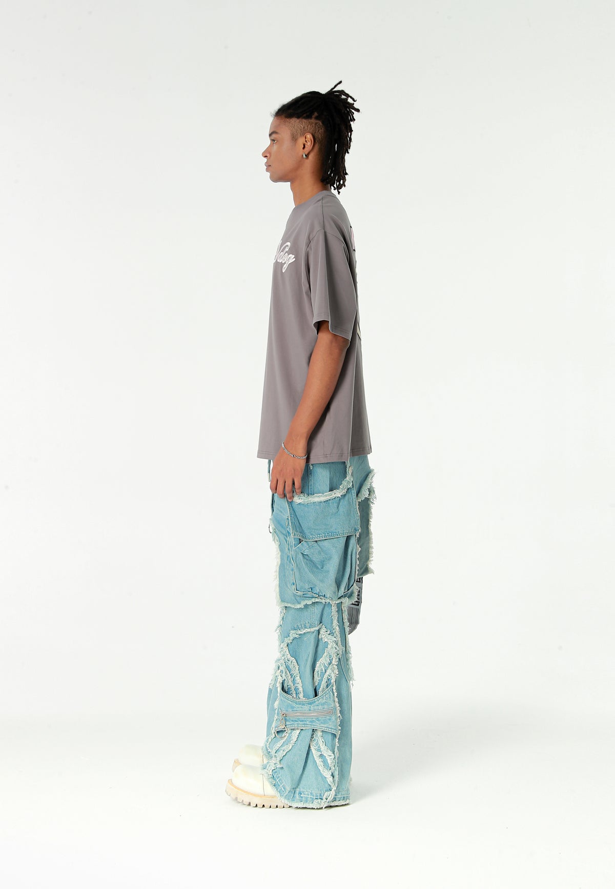 Pantalón cargo Vanguard Dogs de pierna ancha convertible en bermuda | MWM [PS_COLORS:UNASSIGNED]