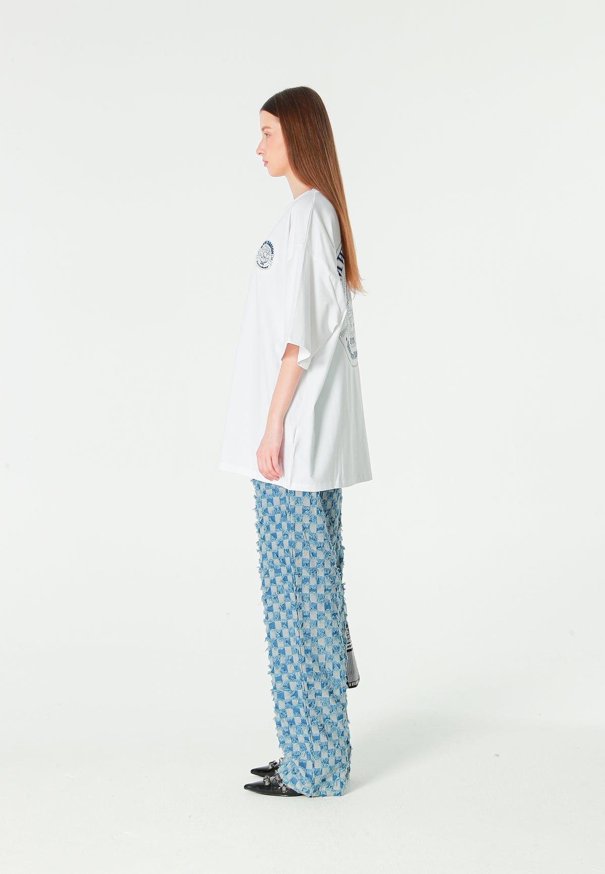 Pantalón de corte recto y relajado en jacquard de chenilla con brillo | MWM [PS_COLORS:BLUE]