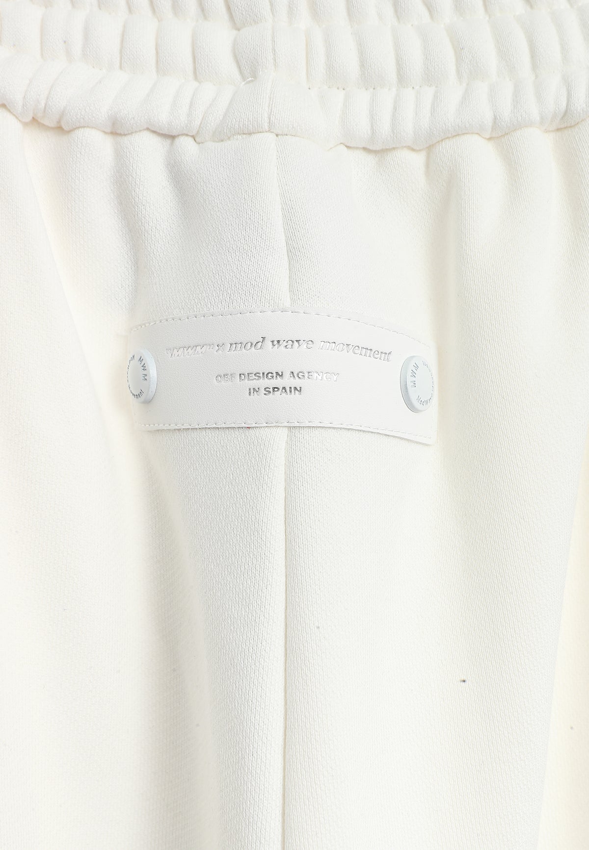Pantalón barrel con cintas asimétricas MWM y bajos ajustables | MWM [PS_COLORS:WHITE]