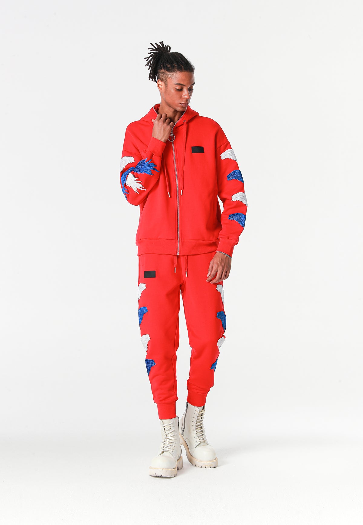 Pantalón jogger Wings con parches Mini Wings en los laterales | MWM [PS_COLORS:RED]