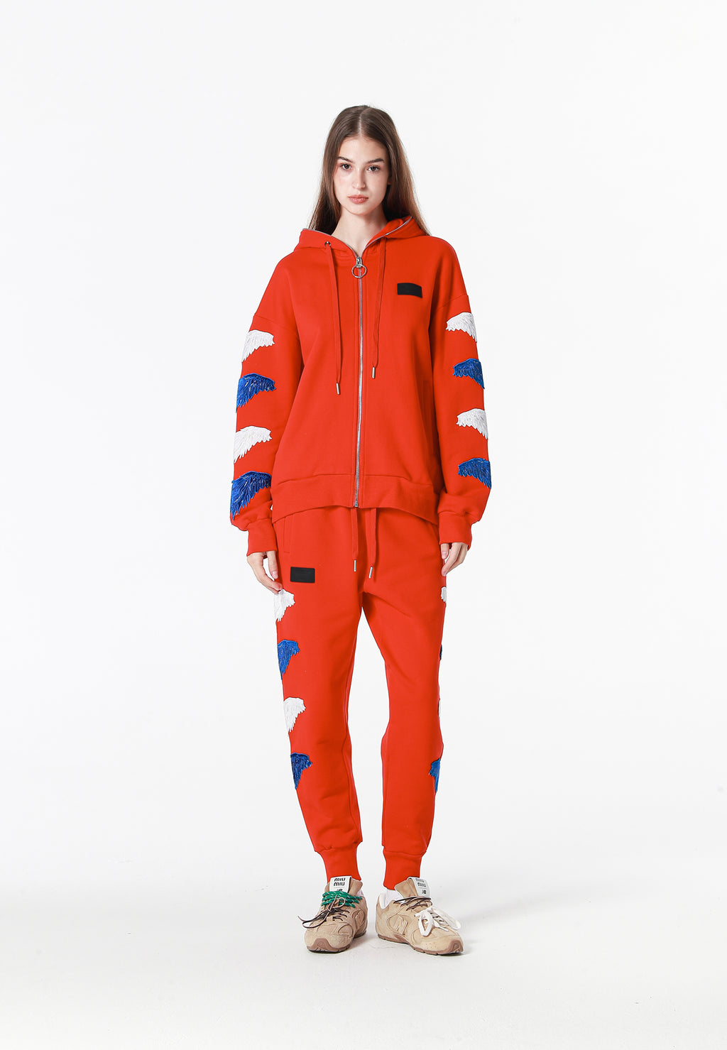 Pantalón jogger Wings con parches Mini Wings en los laterales | MWM [PS_COLORS:RED]
