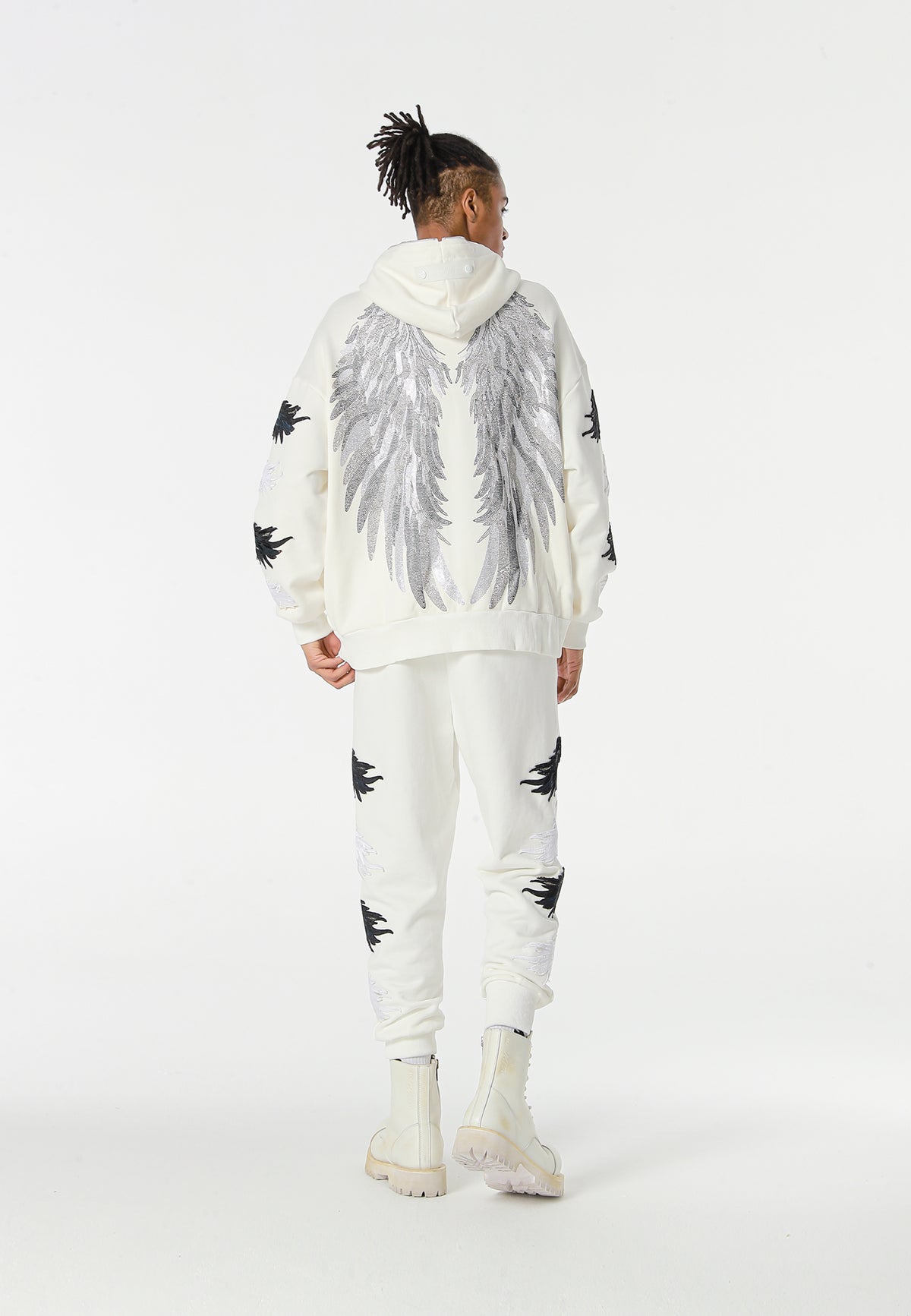 Pantalón jogger Wings con parches Mini Wings en los laterales | MWM [PS_COLORS:WHITE]