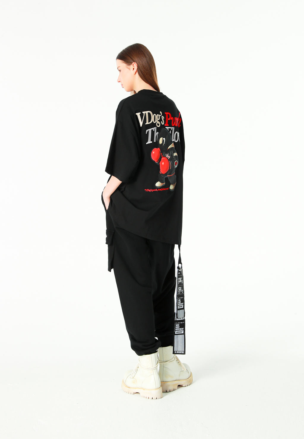 Pantalón jogger Vanguard Dogs con bolsillo cargo lateral y bordado trasero | MWM [PS_COLORS:BLACK]