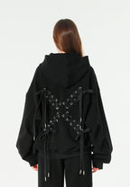 Sudadera corta con detalle triangular y X de cordones cruzados | MWM [PS_COLORS:BLACK]