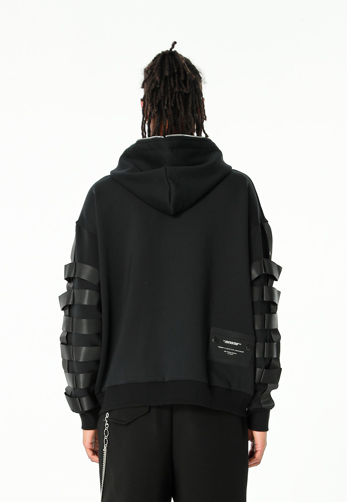 Sudadera con capucha y cintas industriales en los brazos | MWM [PS_COLORS:UNASSIGNED]