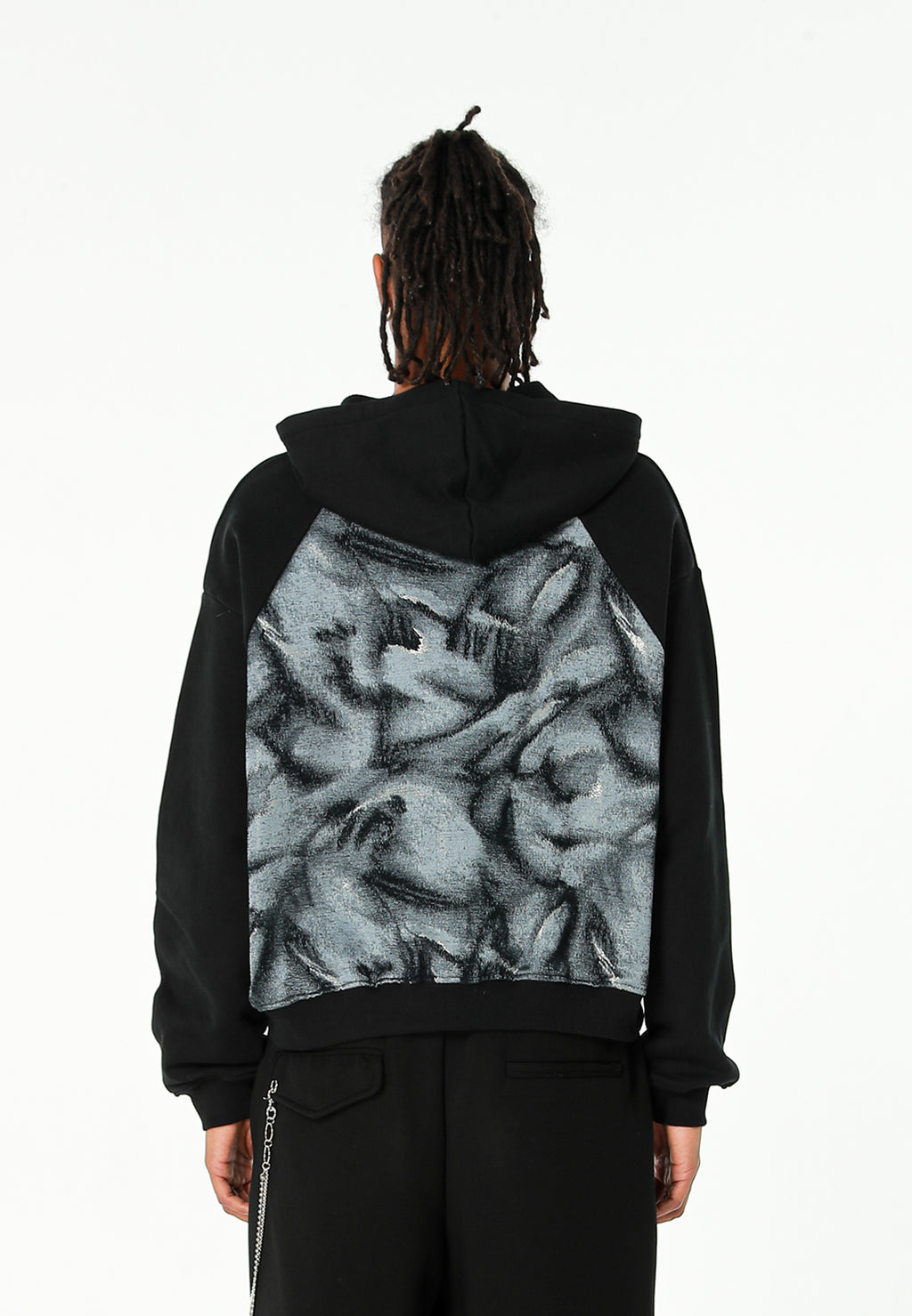 Sudadera con capucha, media cremallera y panel jacquard de chenilla con brillo | MWM [PS_COLORS:BLACK]