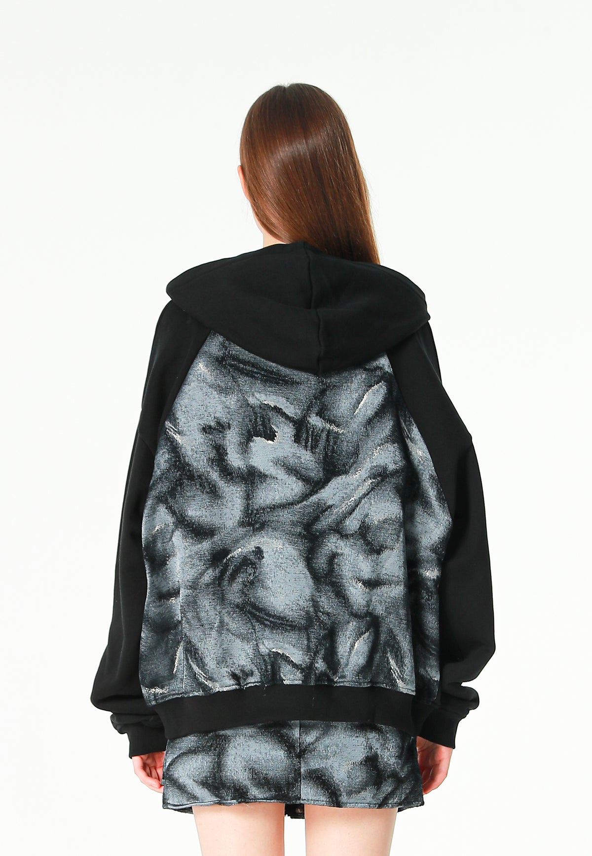 Sudadera con capucha, media cremallera y panel jacquard de chenilla con brillo | MWM [PS_COLORS:BLACK]