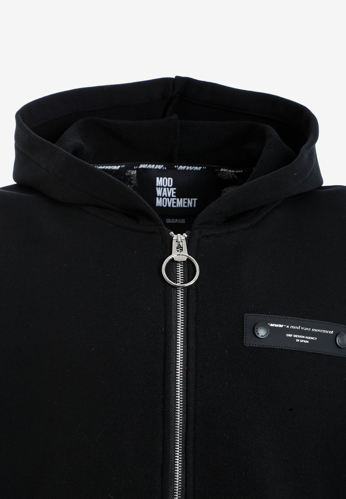 Sudadera con capucha, media cremallera y panel jacquard de chenilla con brillo | MWM [PS_COLORS:BLACK]
