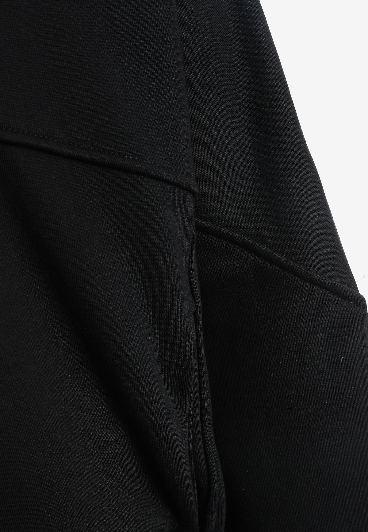 Sudadera con capucha corta lavada con bordado Mod Wave Movement en los hombros | MWM [PS_COLORS:BLACK]