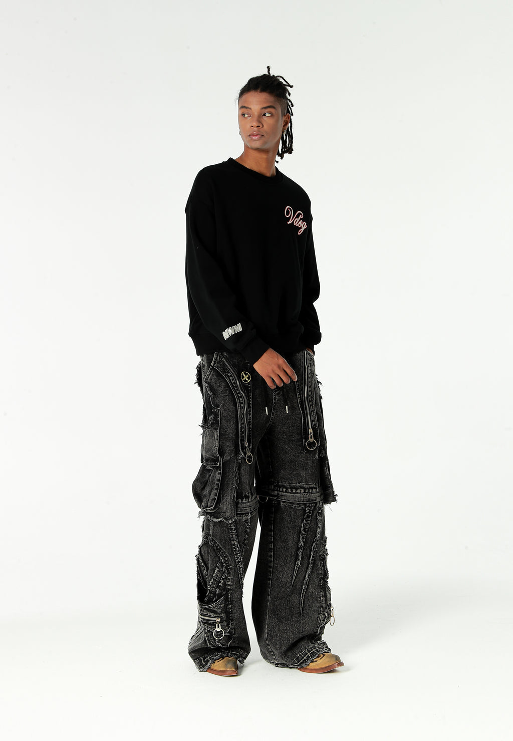 Sudadera Vanguard Dogs VDOG corta con bulldog y aplicaciones efecto piel en la espalda | MWM [PS_COLORS:BLACK]