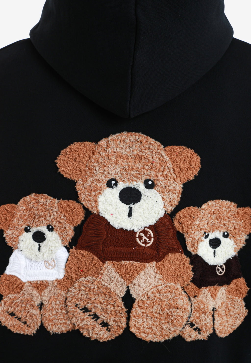 Sudadera con capucha TEDDY corta con parche Teddy de peluche en la espalda | MWM [PS_COLORS:BLACK]