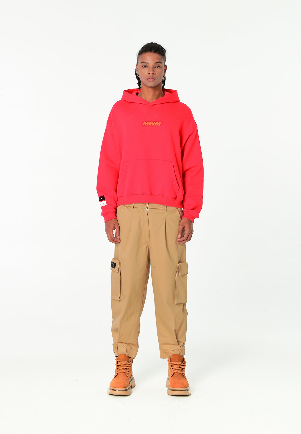 Sudadera con capucha TEDDY corta con parche Teddy de peluche en la espalda | MWM [PS_COLORS:RED]