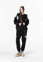 Sudadera con capucha Wings de corte relajado con estrellas frontales y alas en la espalda | MWM [PS_COLORS:BLACK]