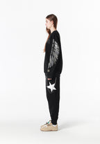 Sudadera Wings de corte relajado con alas de tachuelas en hombros y mangas | MWM [PS_COLORS:BLACK]