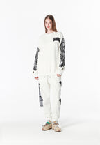 Sudadera Wings de corte relajado con alas de tachuelas en hombros y mangas | MWM [PS_COLORS:WHITE]