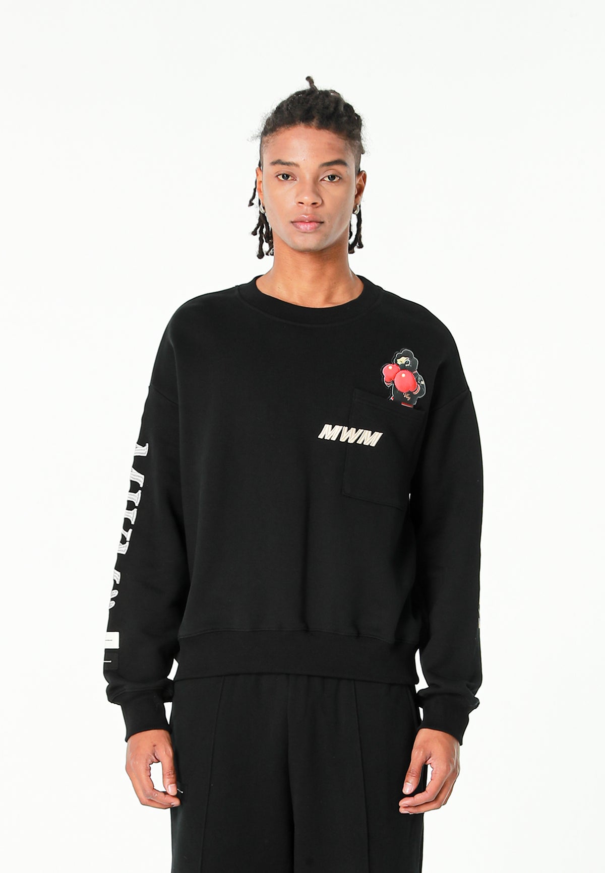 Sudadera oversize Vanguard Dogs Punch con print 3D de boxeo en espalda y mangas | MWM [PS_COLORS:BLACK]