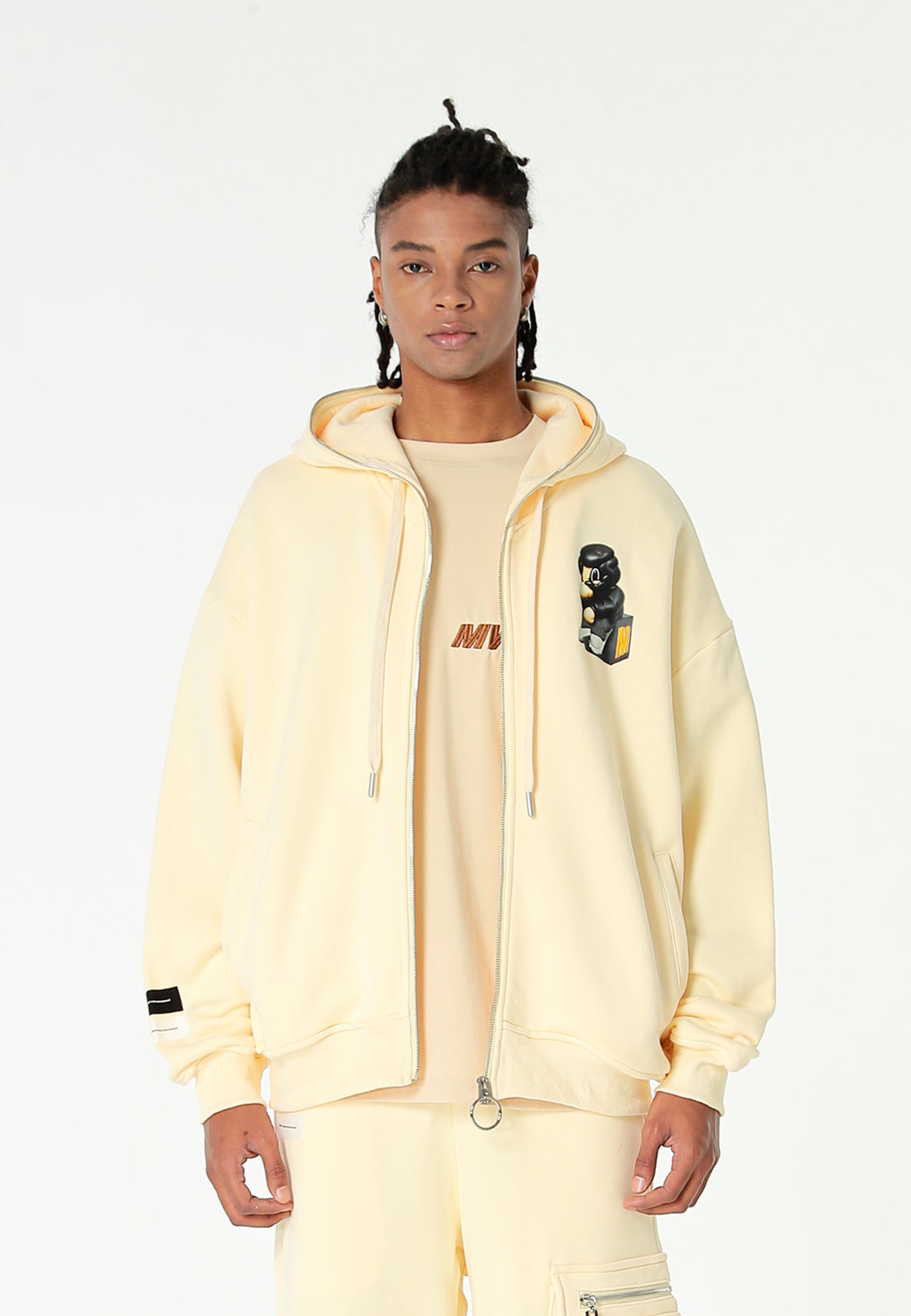 Sudadera con capucha Vanguard Dogs Thinker con cremallera, print y frases bordadas | MWM [PS_COLORS:ECRU]