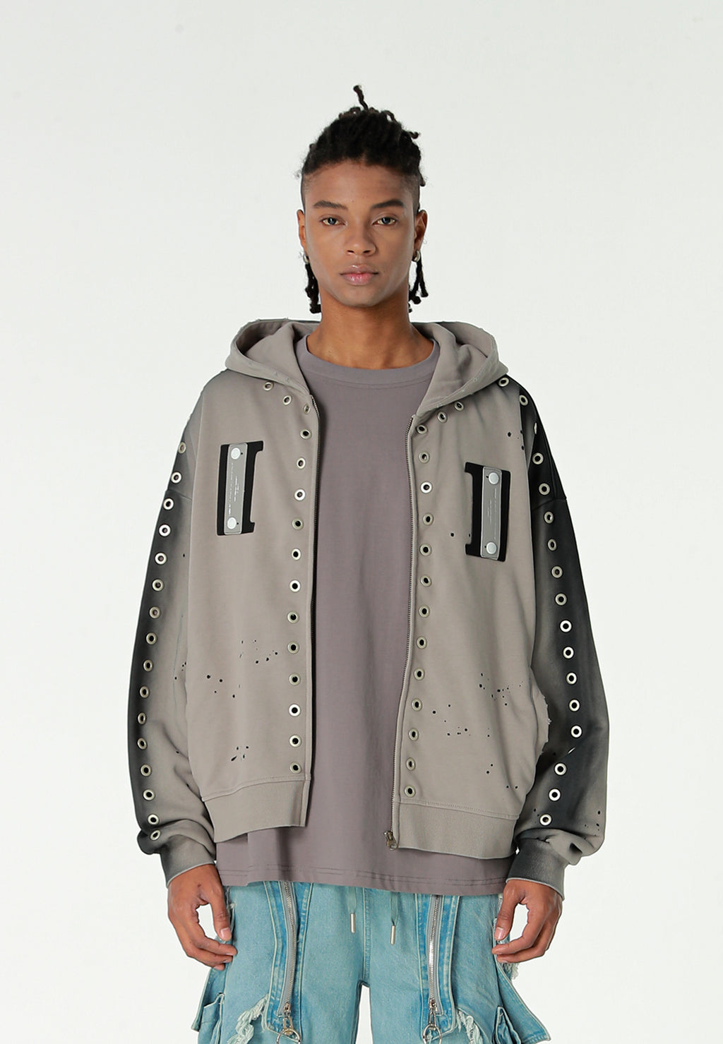 Sudadera con capucha Vanguard Dogs con tachuelas | MWM [PS_COLORS:GREY]