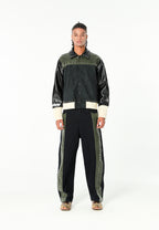 Chaqueta bomber de corte regular efecto piel con tachuelas metálicas y puños dobles | MWM [PS_COLORS:GREEN/BLAC]
