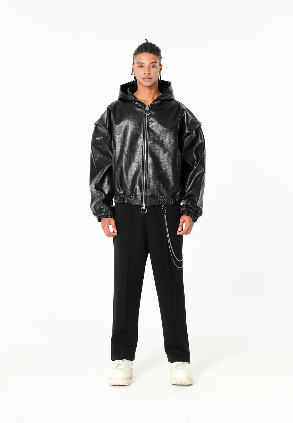Chaqueta Bomber con capucha y X de cordones cruzados | MWM [PS_COLORS:BLACK]