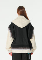 Chaqueta multicapa con capucha, cremallera y paneles superpuestos | MWM [PS_COLORS:BLACK]
