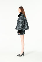 Chaqueta de mujer jacquard de chenilla con brillo, cuello y puños de pelo | MWM [PS_COLORS:BLACK]