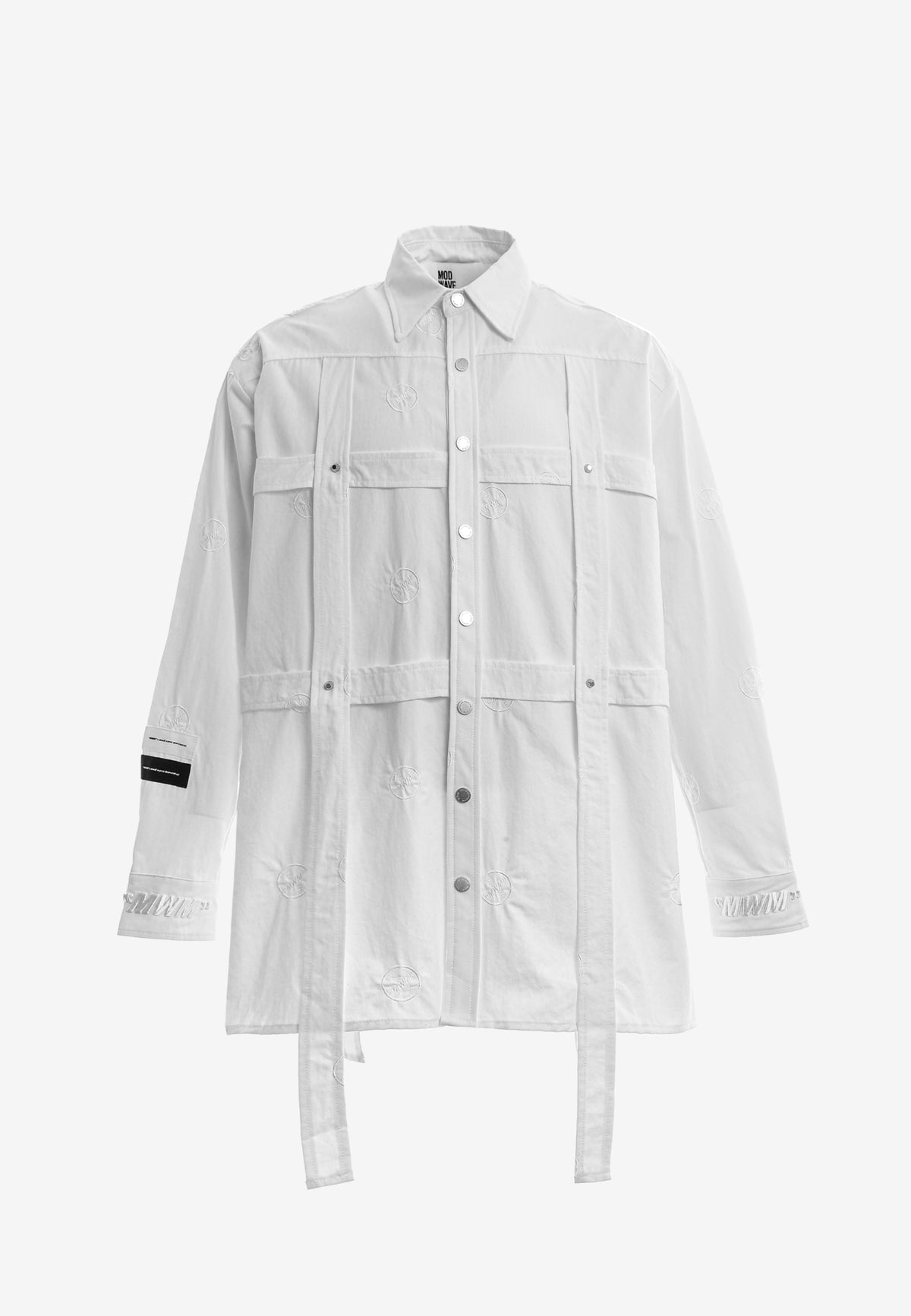 Camisa oversize con diseño entrelazado y motivo circular bordado | MWM [PS_COLORS:WHITE]