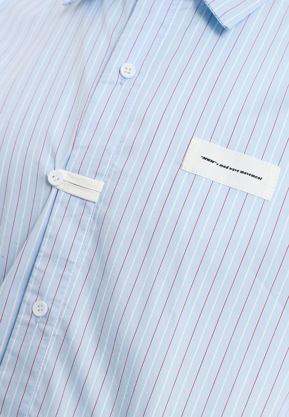 Camisa corta con bolsillos laterales y cierre chino | MWM [PS_COLORS:BLUE]