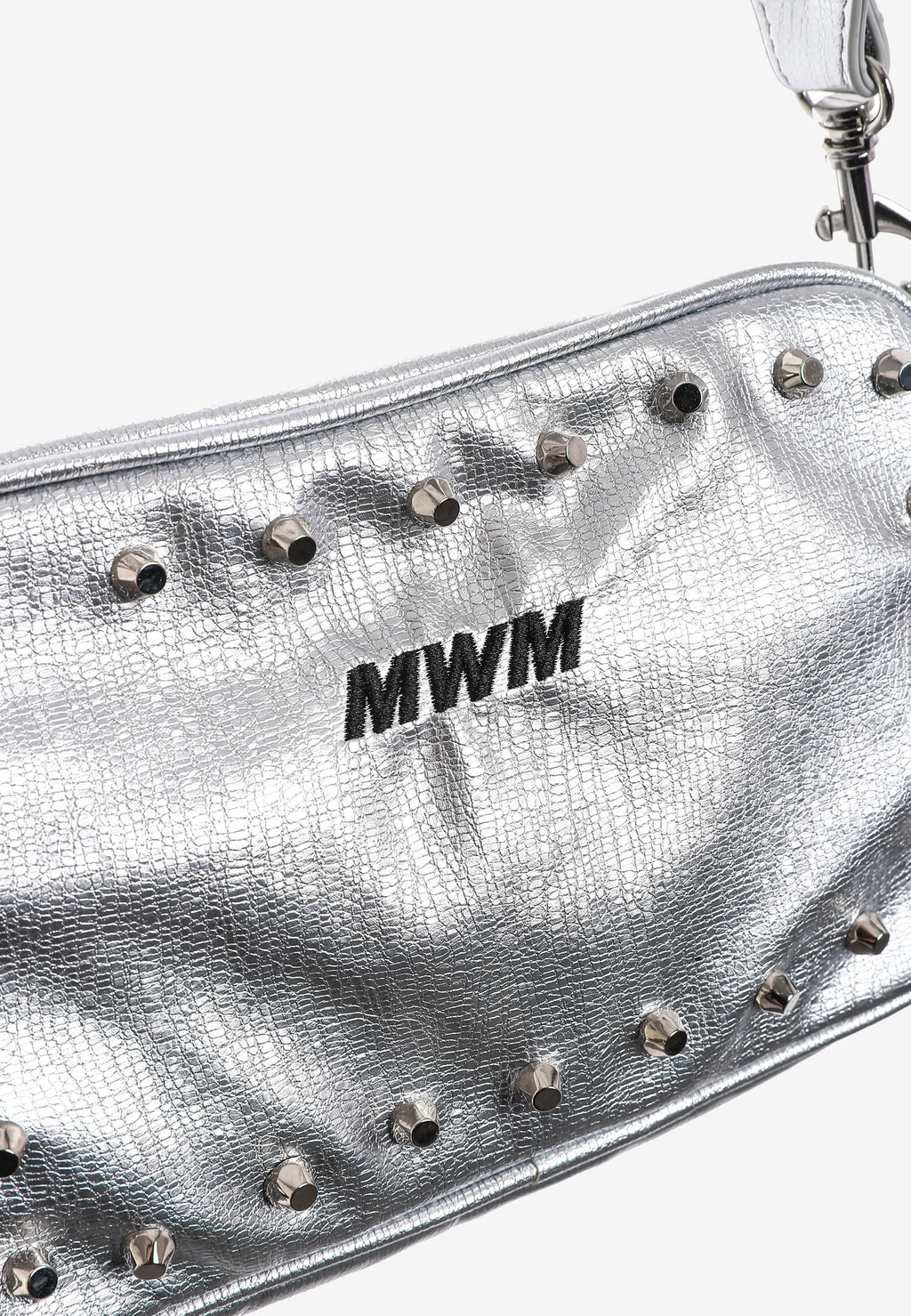 Bolso bandolera con tachuelas y cadena | MWM [PS_COLORS:SILVER]