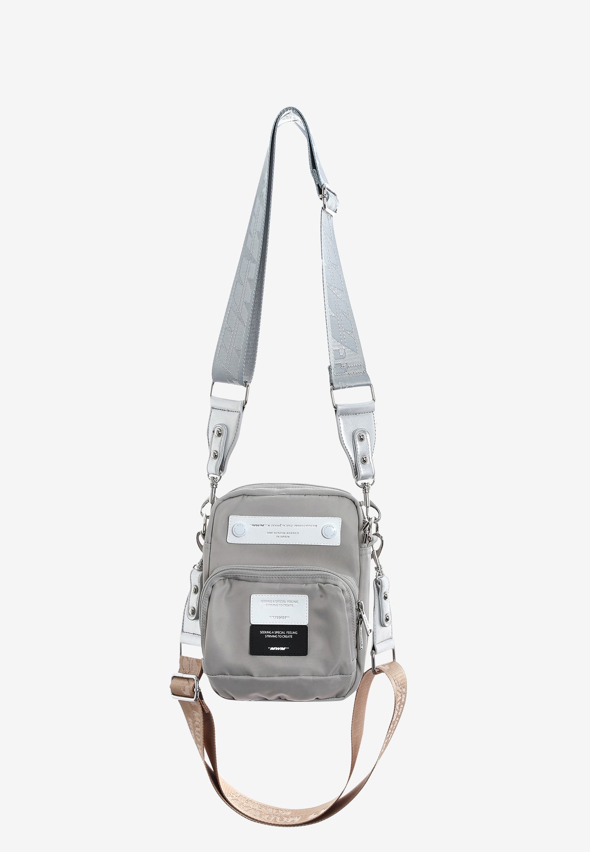 Bolso bandolera con bolsillos y parche con logo | MWM [PS_COLORS:SILVER]