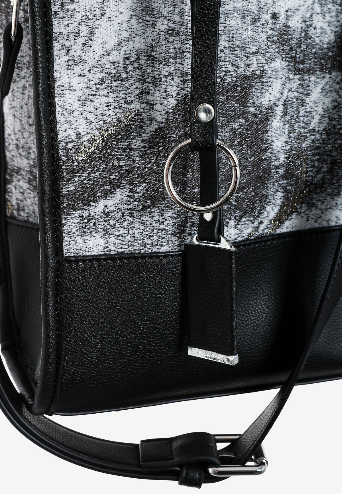Bolso shopper con panel texturizado y correa bandolera | MWM [PS_COLORS:GREY]