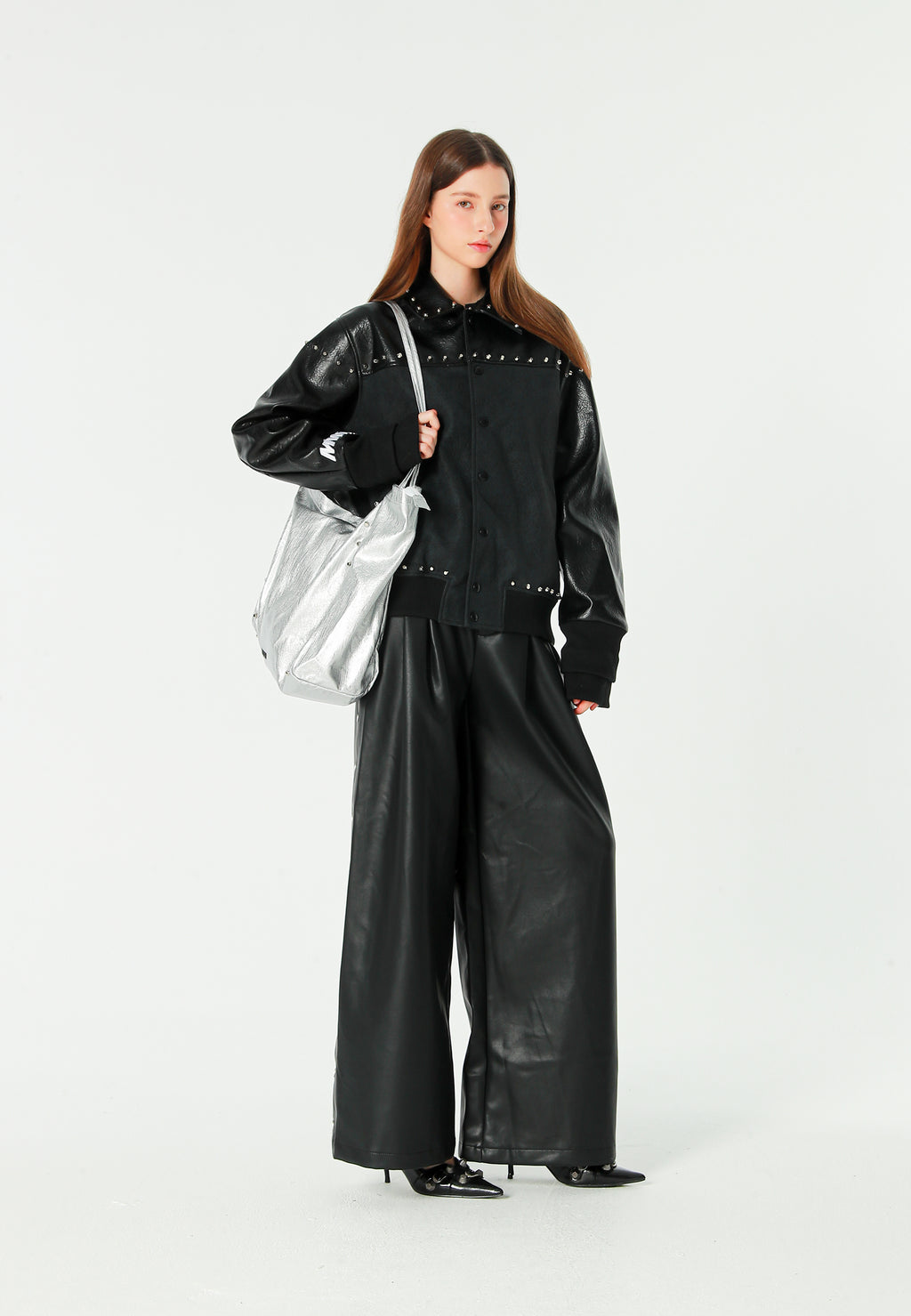 Bolso shopper con tachuelas y logo MWM bordado | MWM [PS_COLORS:SILVER]