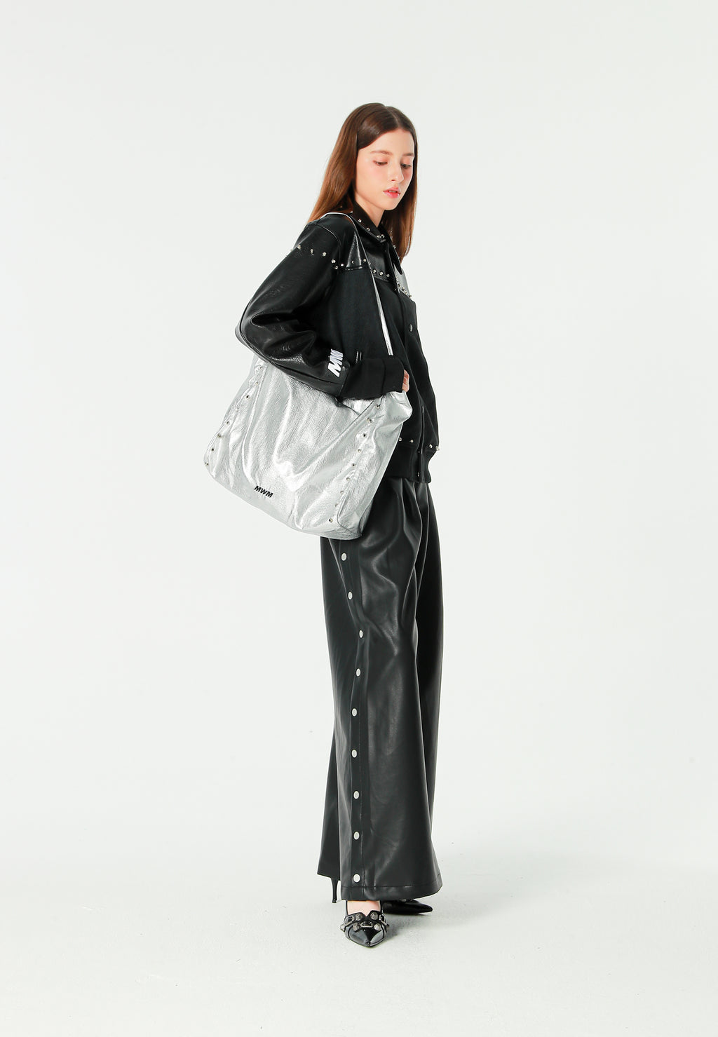 Bolso shopper con tachuelas y logo MWM bordado | MWM [PS_COLORS:SILVER]