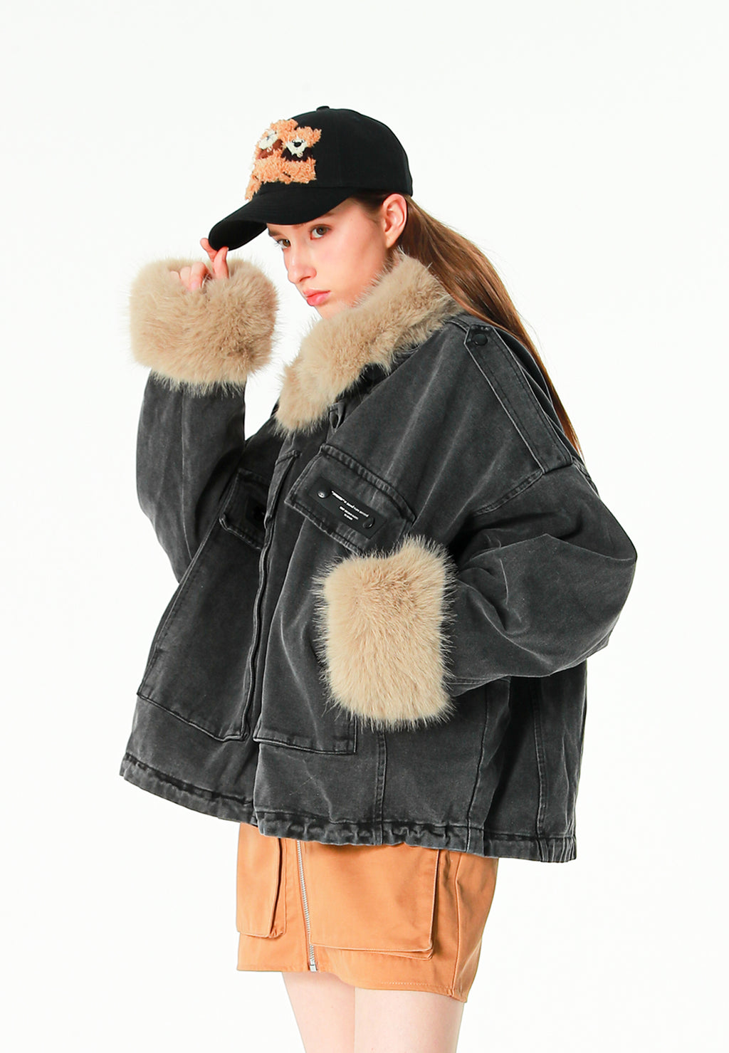 Gorra con osos Teddy de pelo en el frontal | MWM [PS_COLORS:BLACK]