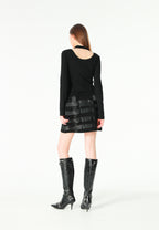 Top ajustado de manga larga con cuello cut-out y tirantes integrados | MWM [PS_COLORS:UNASSIGNED]