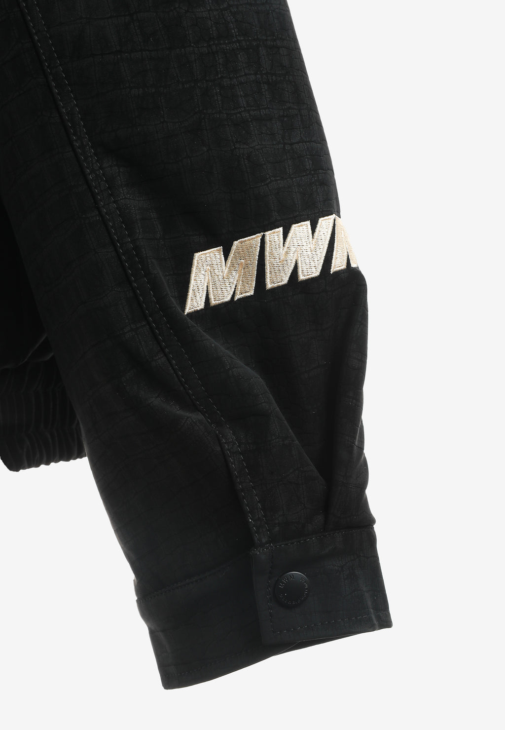 Chaqueta aviador efecto cocodrilo con cuello de borrego y parche de cruz | MWM [PS_COLORS:UNASSIGNED]