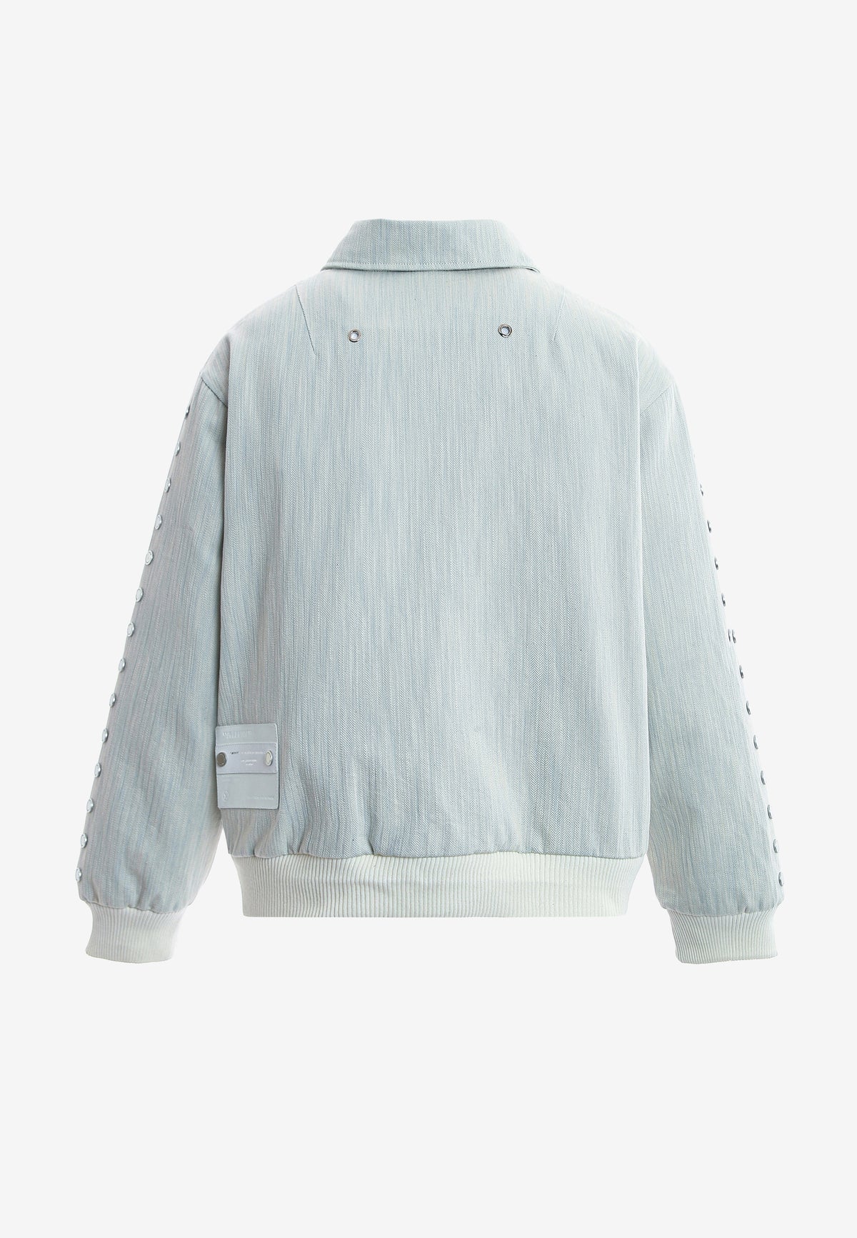 Chaqueta bomber vaquera con grandes bolsillos frontales y botones MWM en las mangas | MWM [PS_COLORS:ECRU-BLUE]
