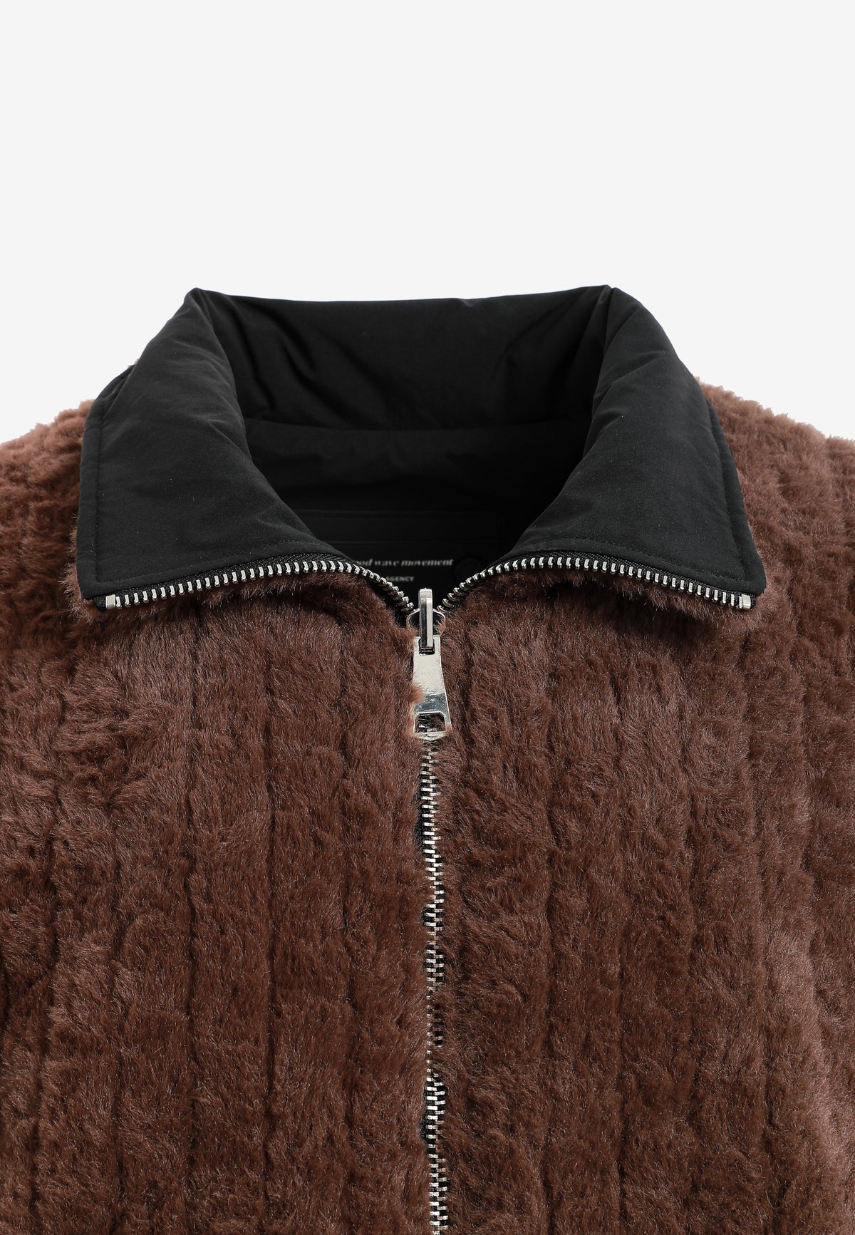 Chaqueta reversible TEDDY de corte relajado con pelo texturizado y parche Mike Bag | MWM [PS_COLORS:BROWN]